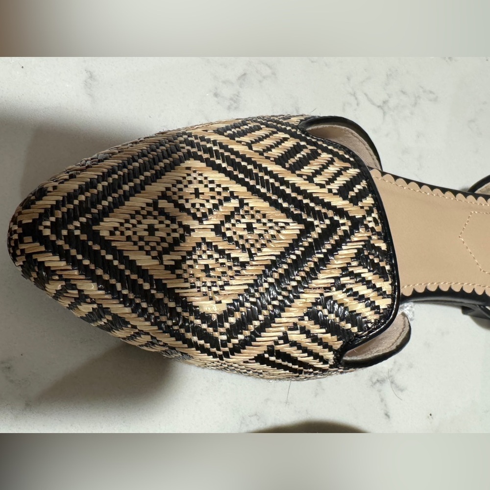 Isaac Mizrahi New York Woven D’Orsay Flats Size 7.5 Neutral Black Tan - Picture 3 of 10